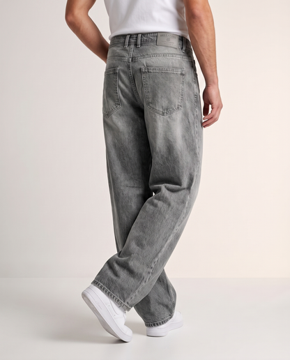 Bellatins Relaxed Fit Jeans